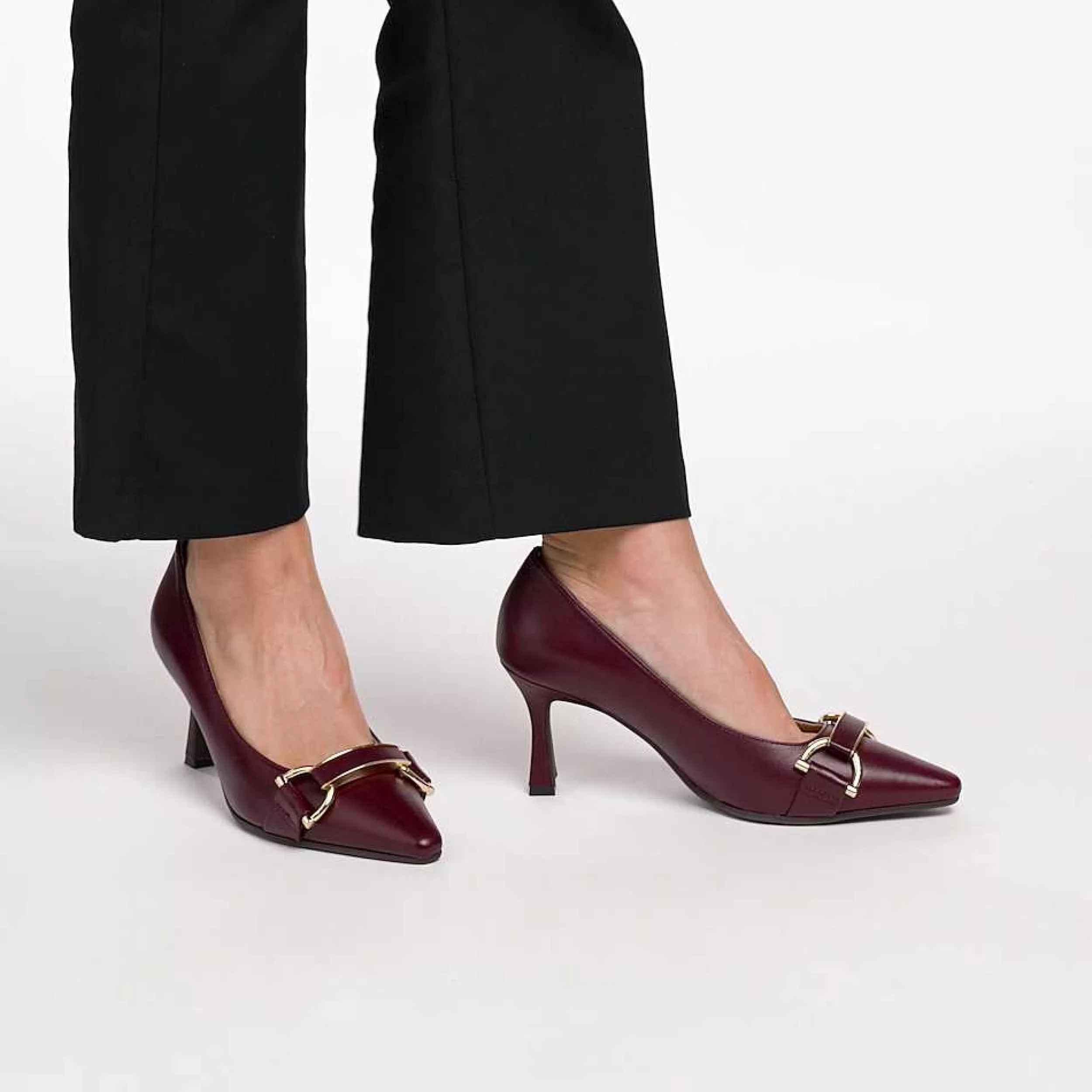 Frau Pumps Aus Leder Mit Hohem Latino-Absatz-Damen Pumps